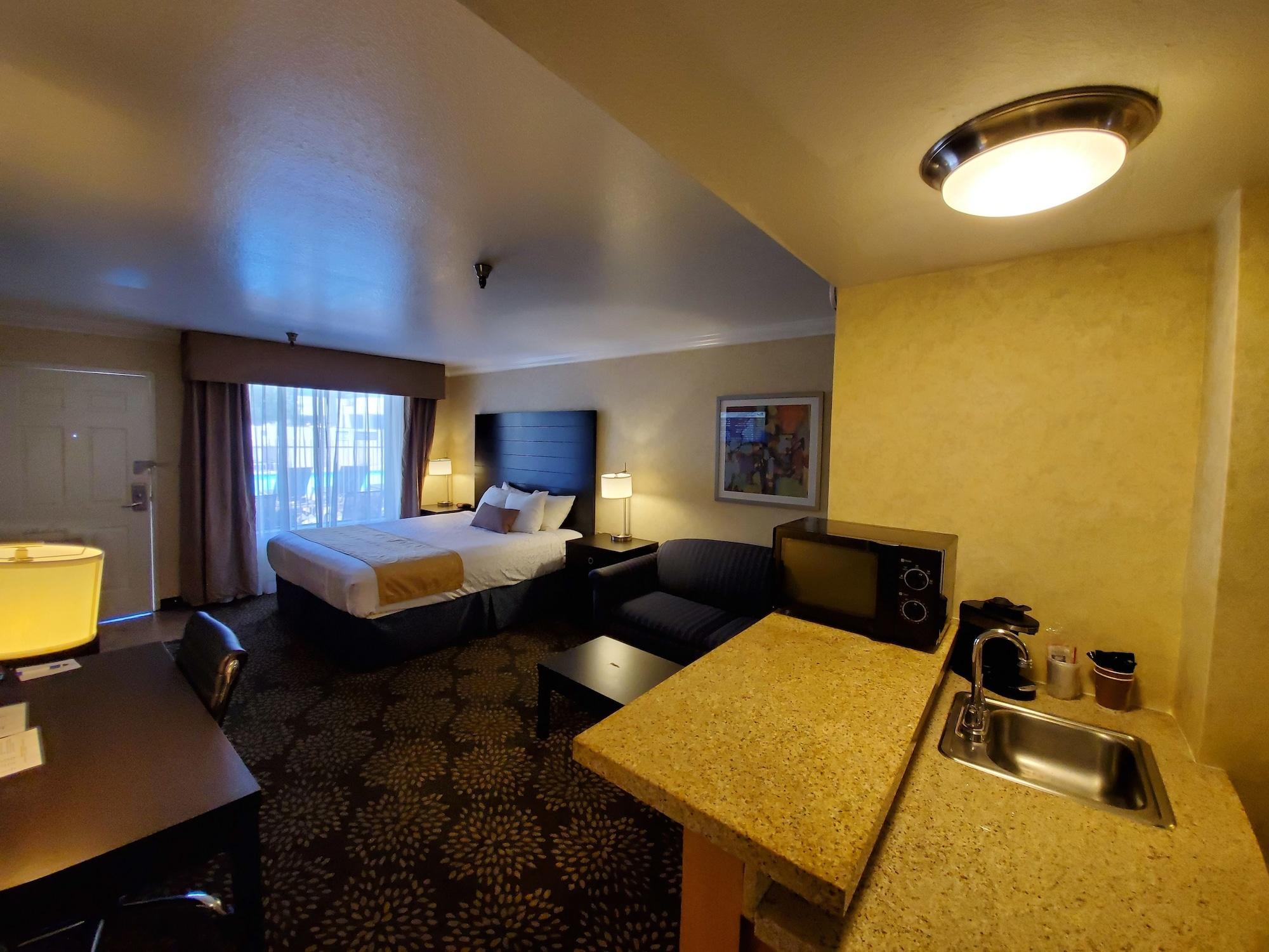 Hotel d'Lins Ontario Airport Esterno foto