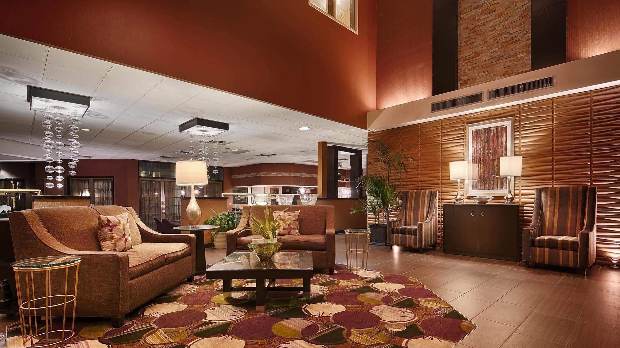 Hotel d'Lins Ontario Airport Esterno foto